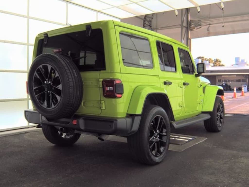 Used 2021 Jeep Wrangler SUV