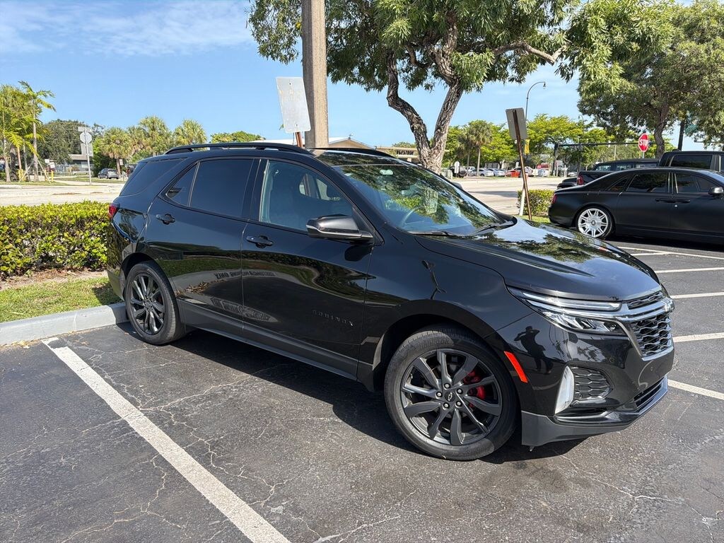 Used 2022 Chevrolet Equinox RS SUV