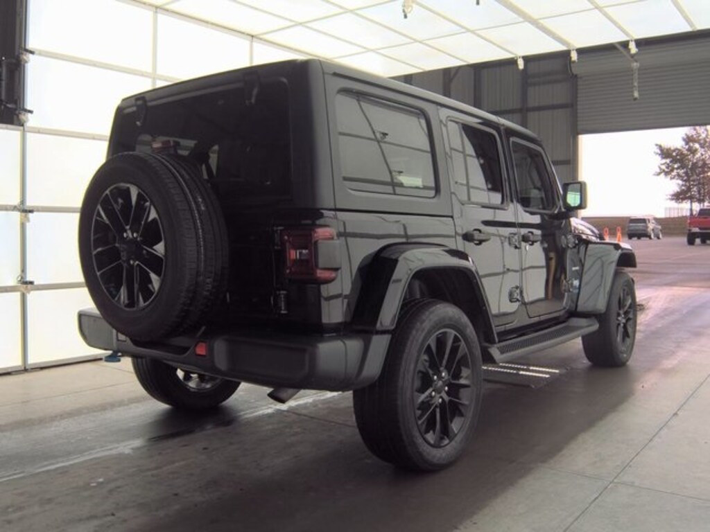 Used 2022 Jeep Wrangler SUV