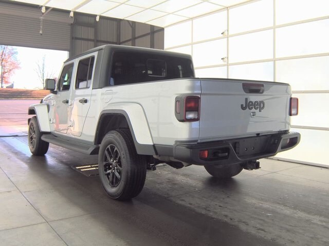 2022 Jeep Gladiator Altitude photo 4