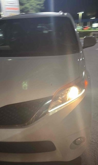 2017 Toyota Sienna SE's photo