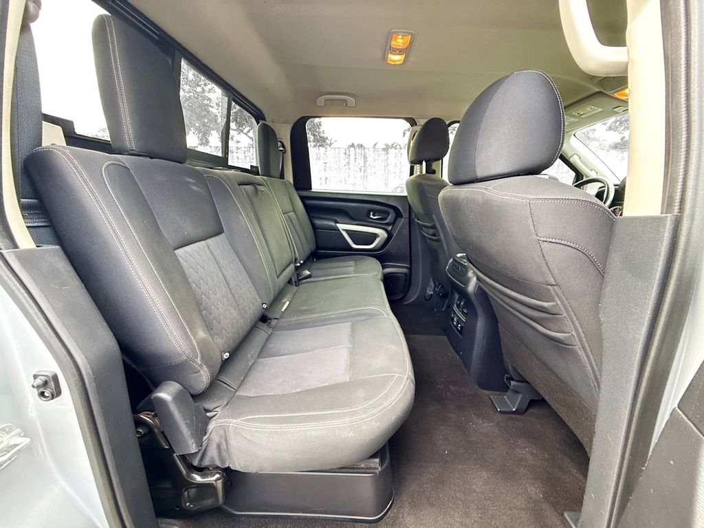 2019 Nissan Titan XD SV - Photo 29