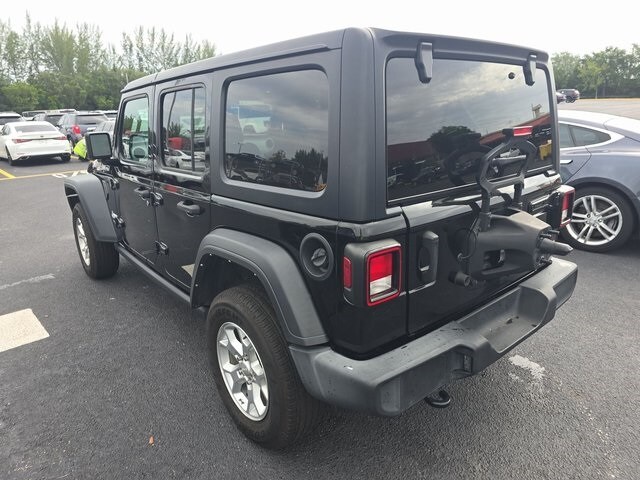 2021 Jeep Wrangler Unlimited Islander photo 4