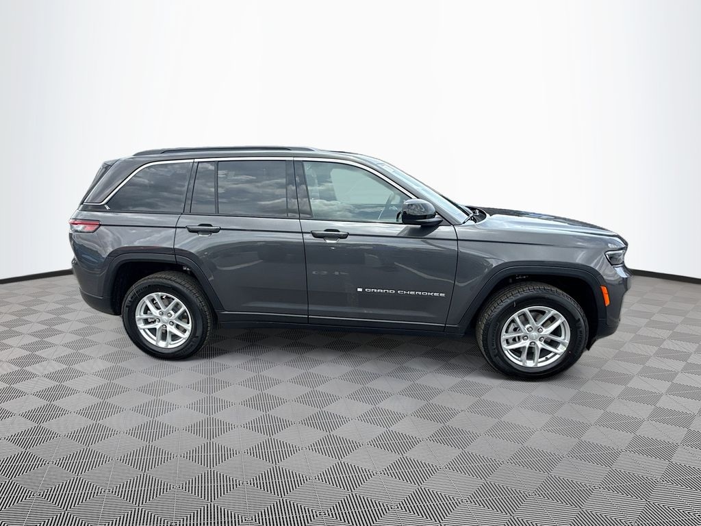 New 2026 Jeep Grand Cherokee LAREDO X 4X2 Sport Utility