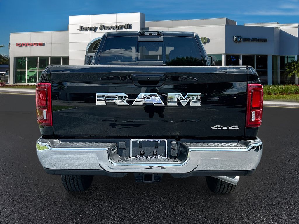 2025 RAM 2500 Tradesman - Photo 6