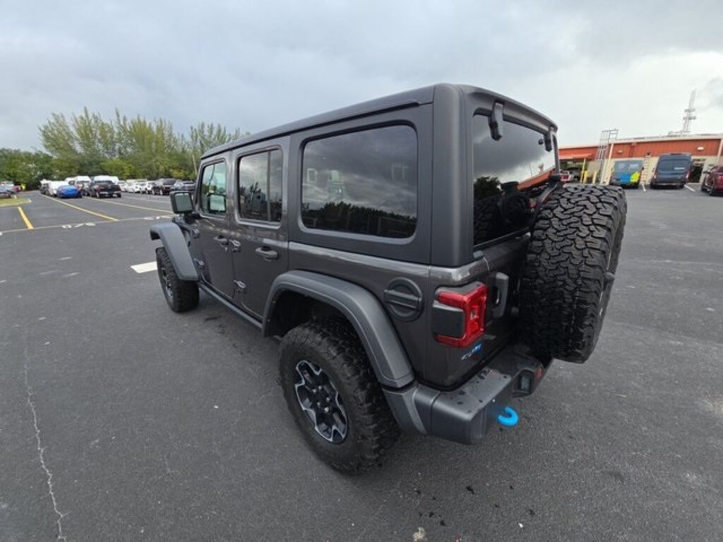 Used 2023 Jeep Wrangler SUV