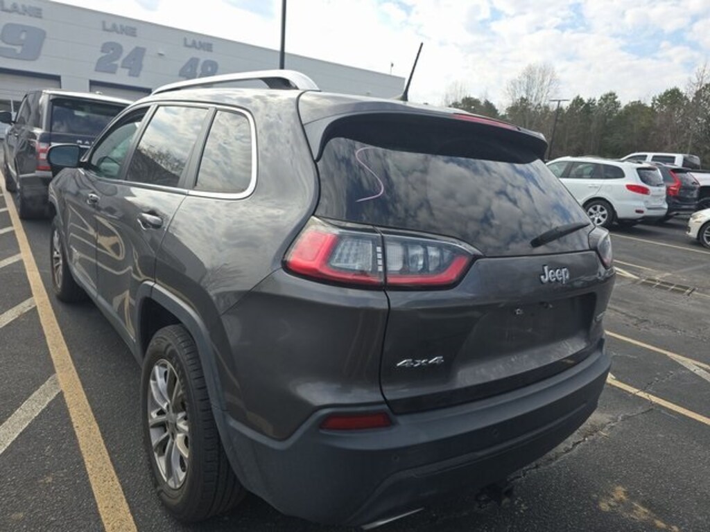 Used 2019 Jeep Cherokee Latitude Plus SUV