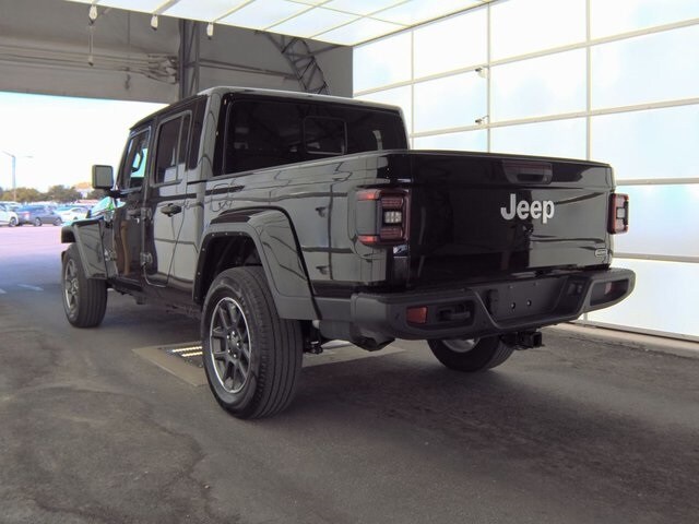 2021 Jeep Gladiator Overland photo 4