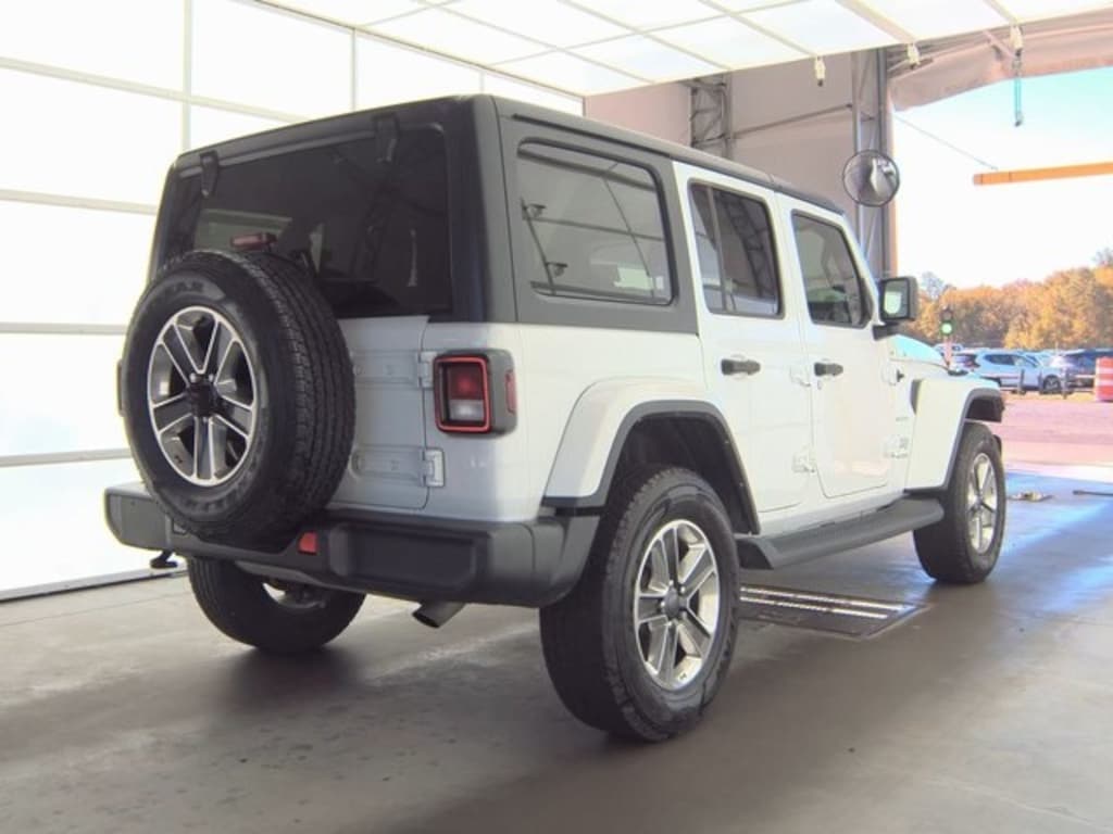 Used 2022 Jeep Wrangler Unlimited Sahara SUV