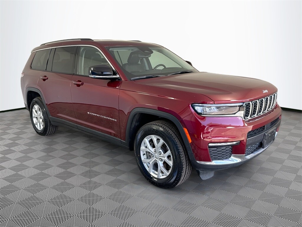 2023 Jeep Grand Cherokee Limited photo 3