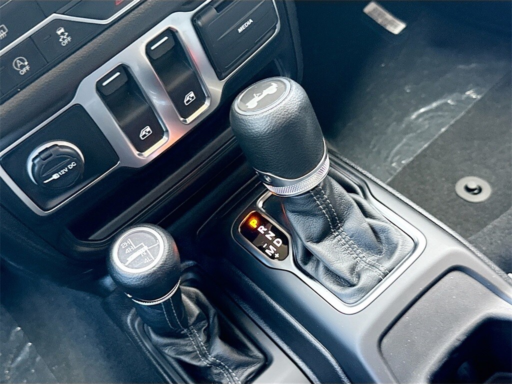 2026 Jeep Wrangler 2-Door Sport - Photo 17