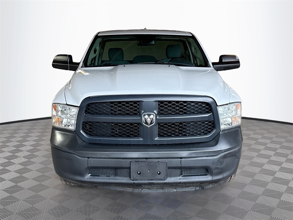 Used 2019 RAM Ram 1500 Classic Tradesman with VIN 3C6JR6DG6KG509360 for sale in Plantation, FL