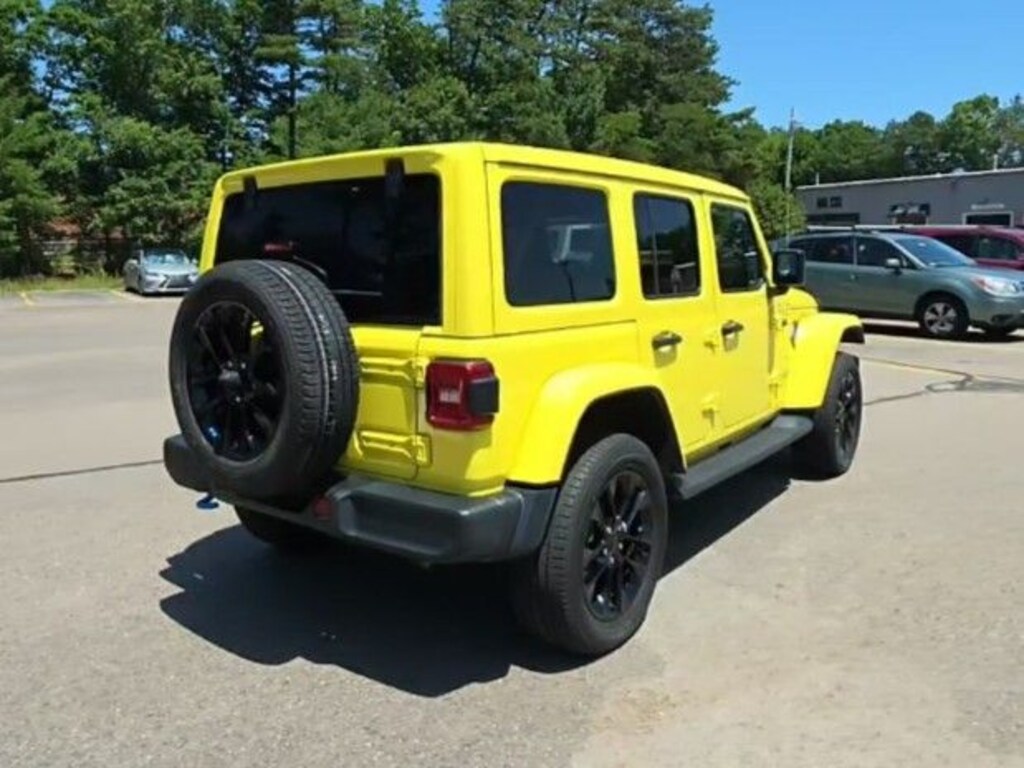 Used 2022 Jeep Wrangler Unlimited Sahara 4xe SUV