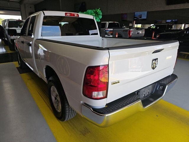 2024 Ram 1500 Classic SLT photo 3