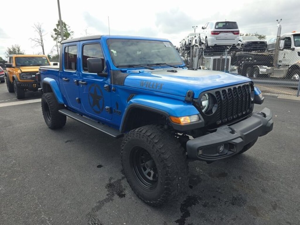 Used 2021 Jeep Gladiator Willys Truck