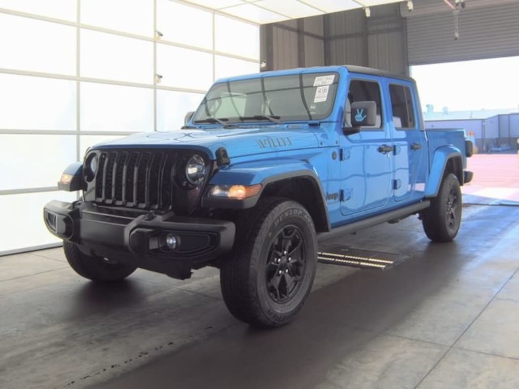 Used 2021 Jeep Gladiator Willys Truck
