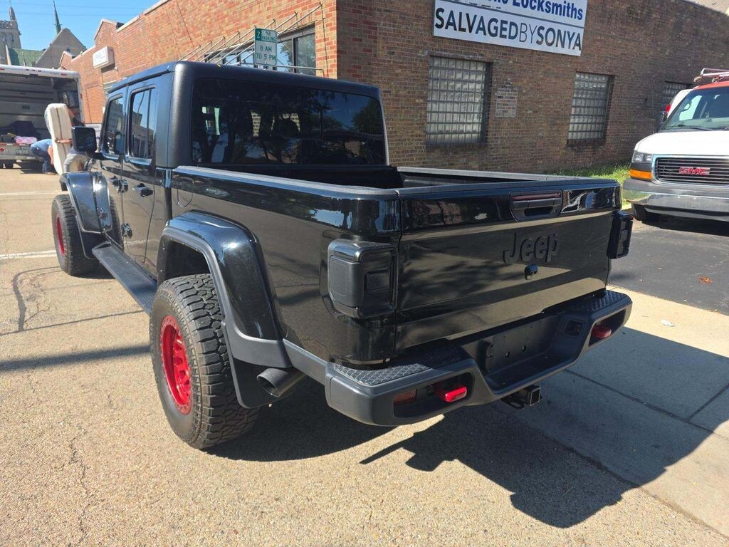 Used 2022 Jeep Gladiator Sport Truck