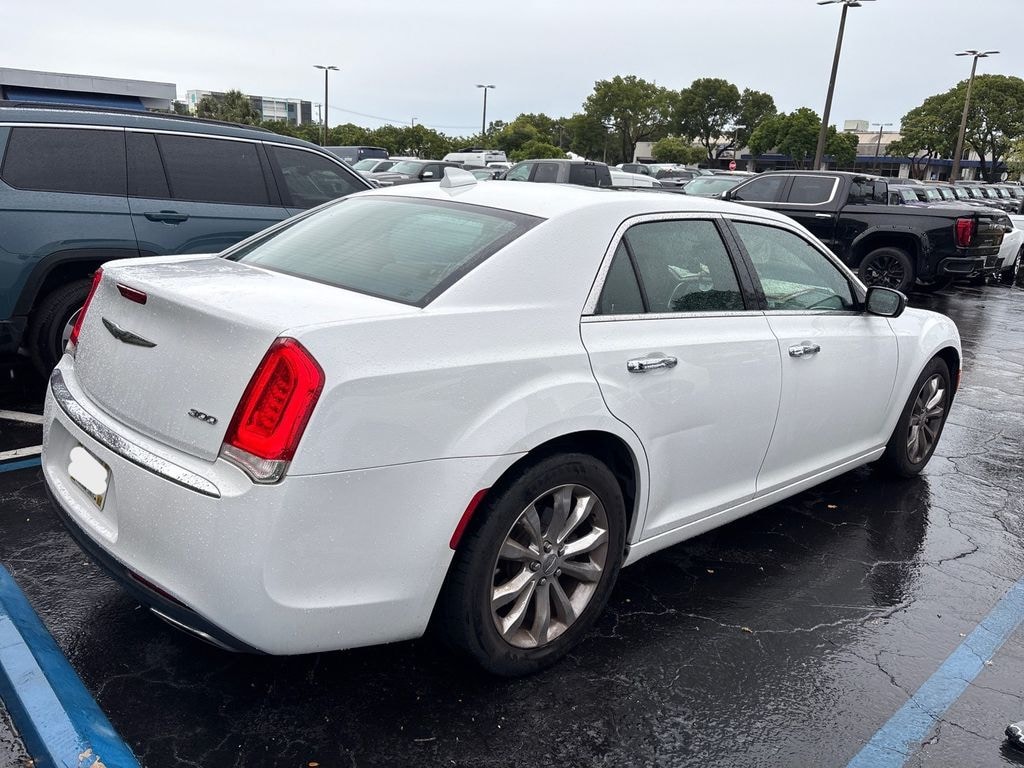 Used 2018 Chrysler 300 Limited Sedan