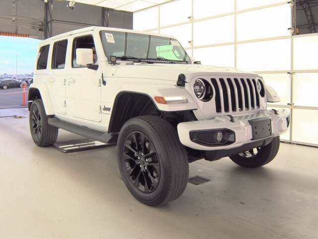 2023 Jeep Wrangler High Altitude photo 2