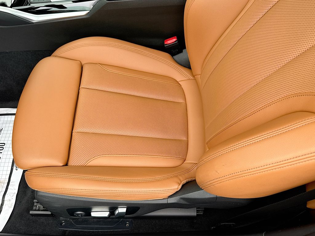 2023 BMW 2 Series 21