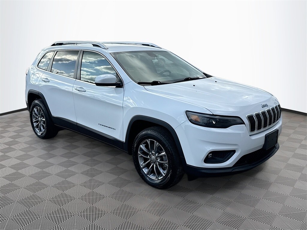 2019 Jeep Cherokee Latitude photo 3