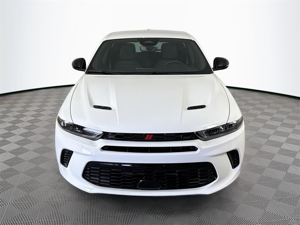2025 Dodge Hornet R/T photo 2