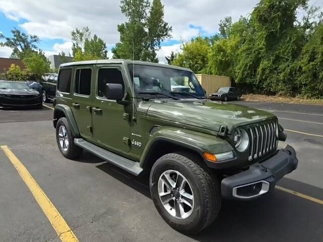 2021 Jeep Wrangler Unlimited Sahara photo 3