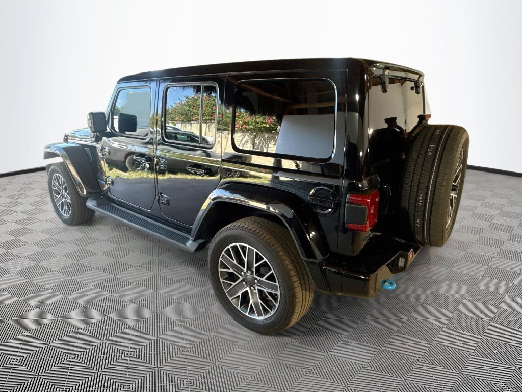 2022 Jeep Wrangler Unlimited High Altitude 4XE - Photo 8