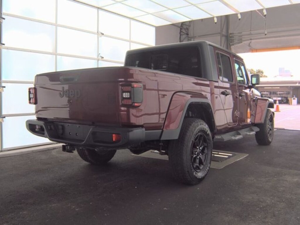 Used 2021 Jeep Gladiator Willys Truck