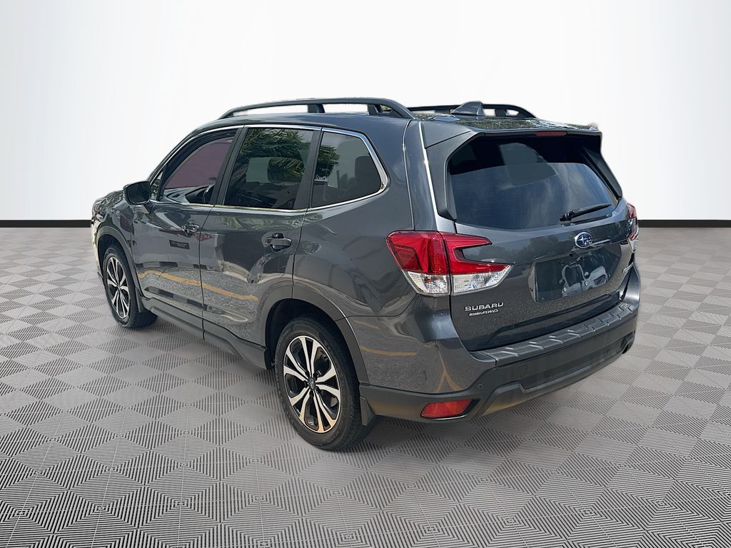 2022 Subaru Forester Limited - Photo 8