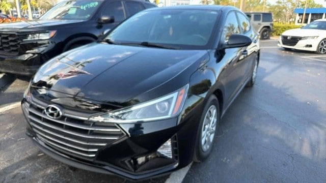 2019 Hyundai Elantra SE