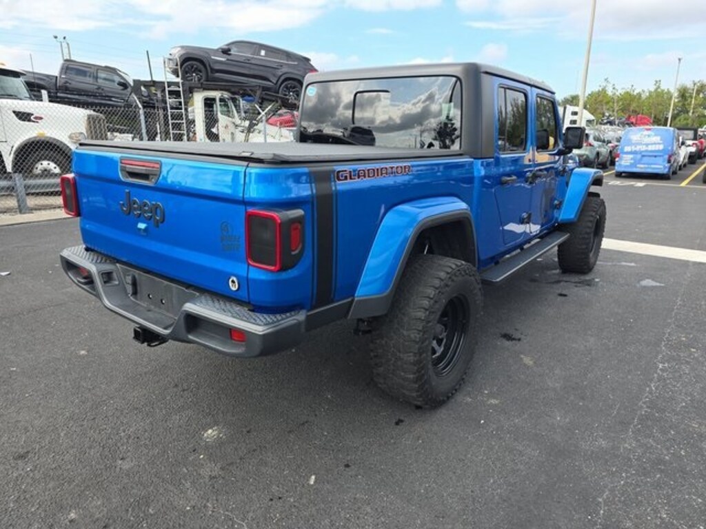 Used 2021 Jeep Gladiator Willys Truck