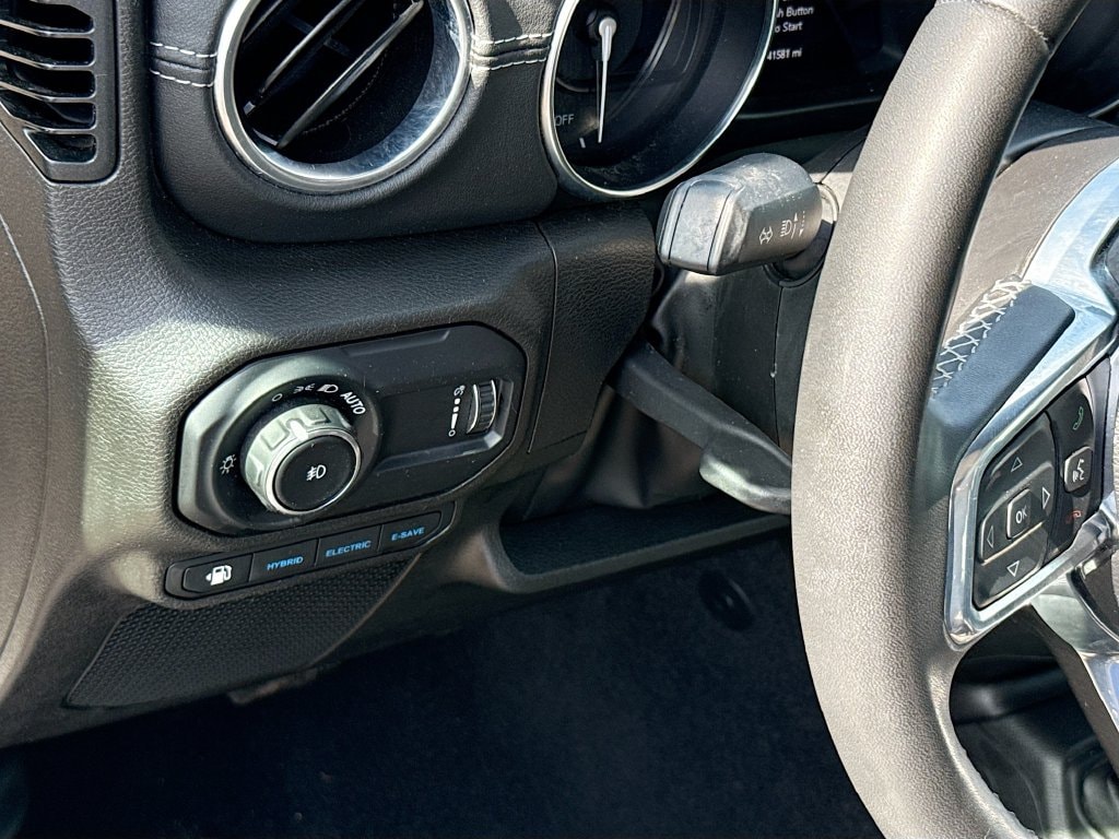 2023 Jeep Wrangler 4xe Sahara 4XE - Photo 11