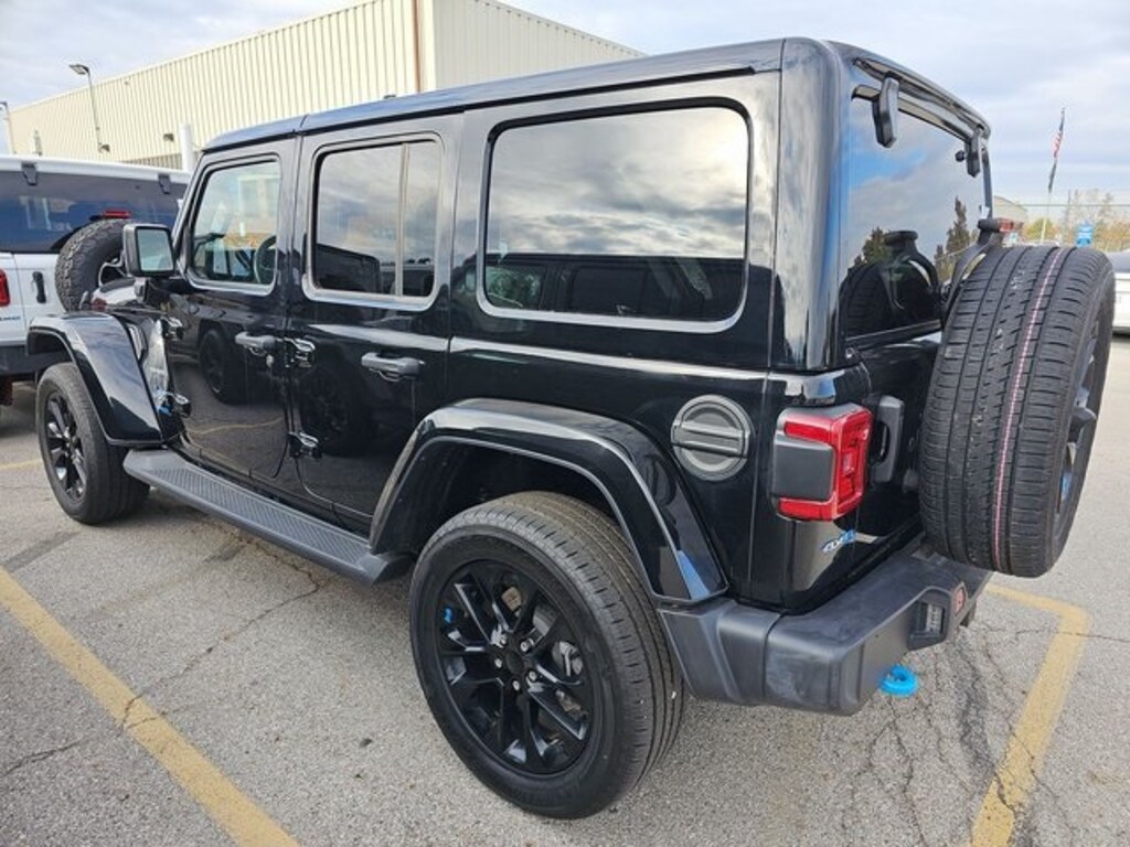 Used 2022 Jeep Wrangler Unlimited Sahara 4xe SUV
