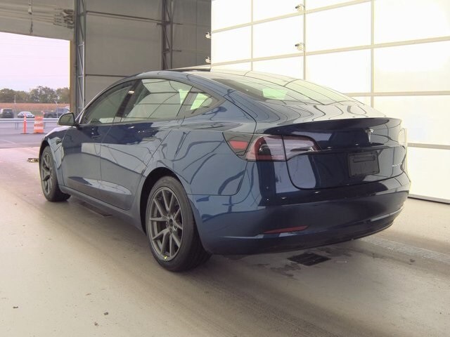 2021 Tesla Model 3 Long Range photo 4