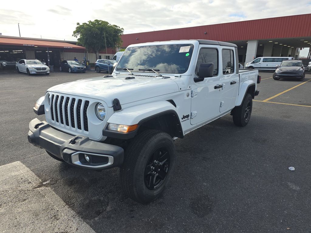 2021 Jeep Gladiator Sport S's photo