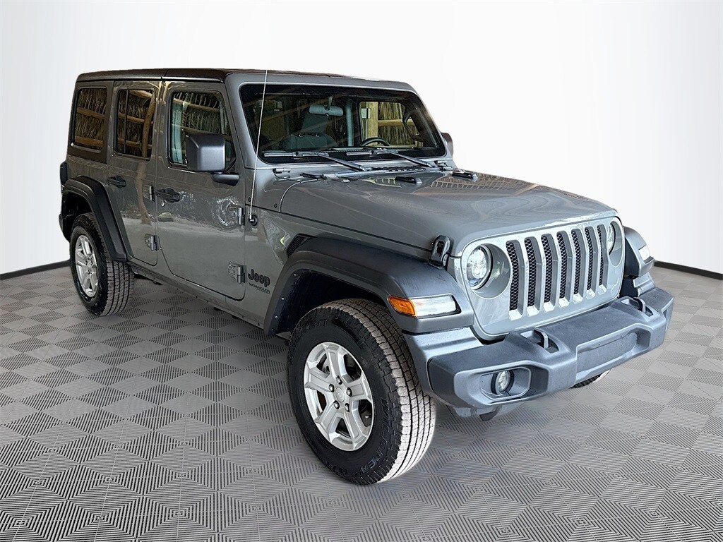 2022 Jeep Wrangler Unlimited Sport S photo 3