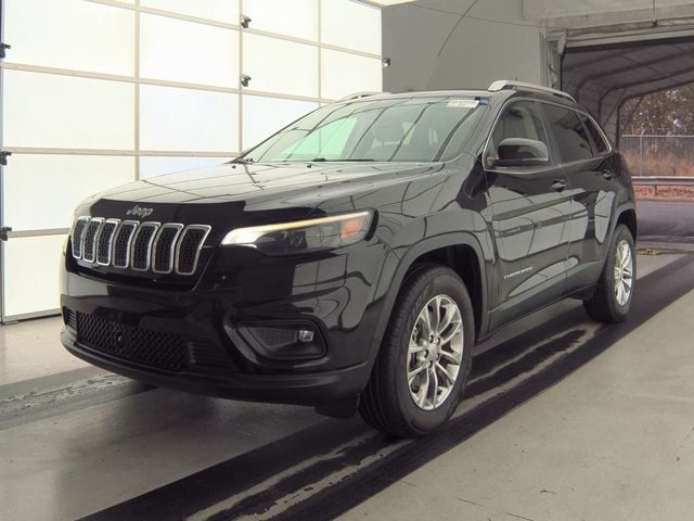 2021 Jeep Cherokee Latitude Lux's photo