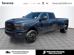 2026 Ram 3500 LARAMIE CREW CAB 4X4 8' BOX Pickup