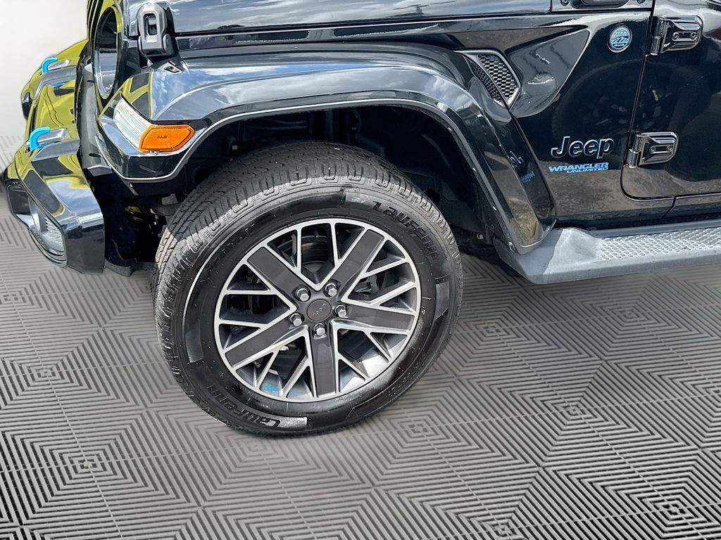 2022 Jeep Wrangler Unlimited High Altitude 4XE - Photo 35