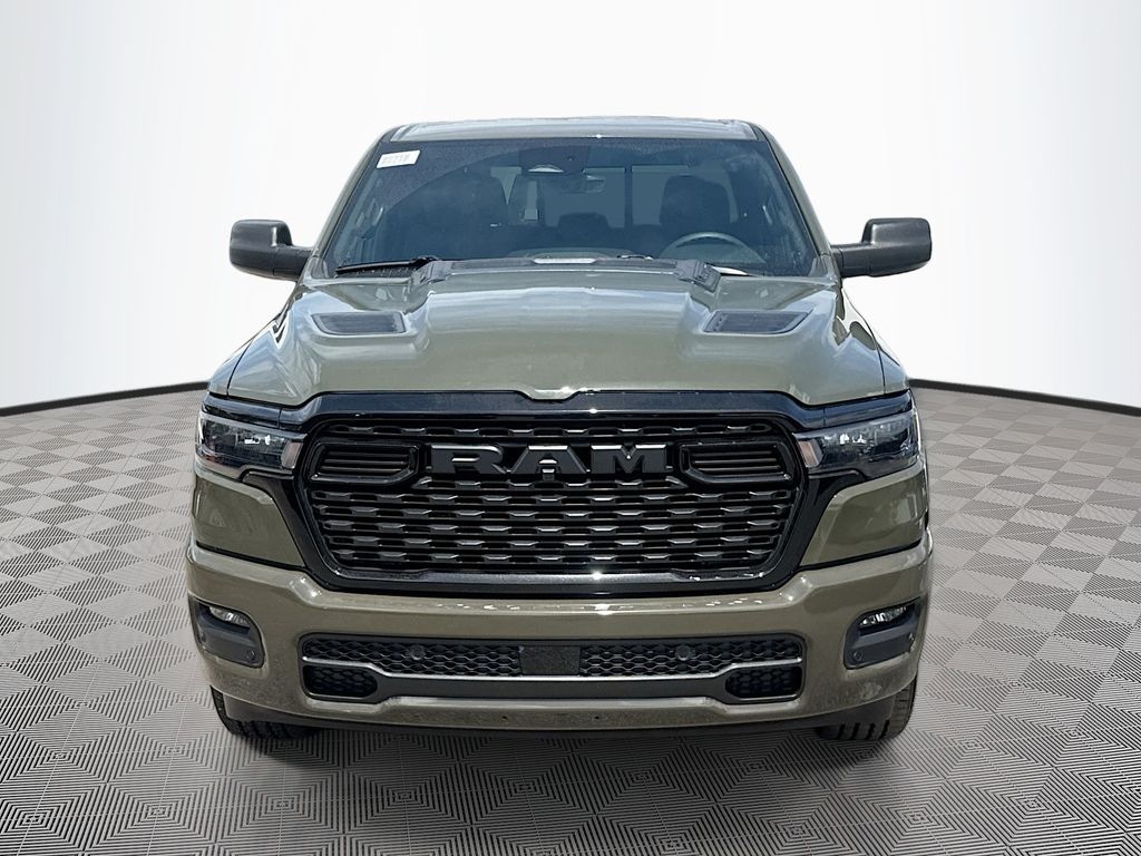 New 2026 Ram 1500 EXPRESS CREW CAB 4X4 5'7 BOX Pickup