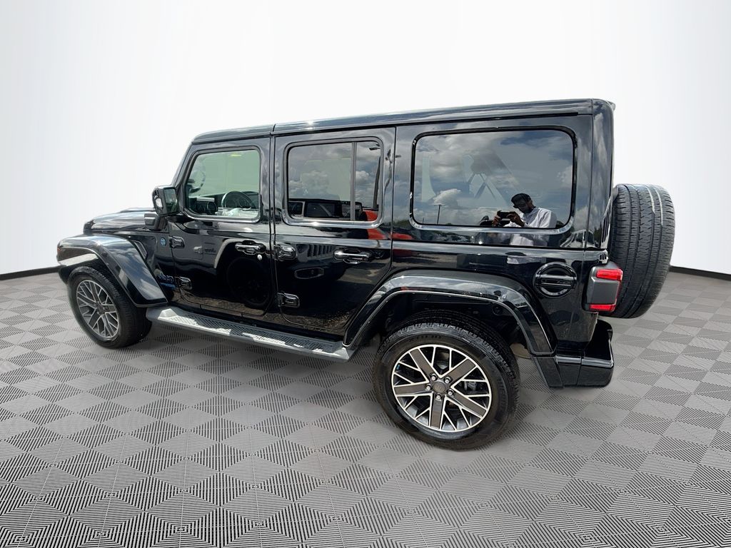 2022 Jeep Wrangler Unlimited High Altitude 4XE - Photo 9