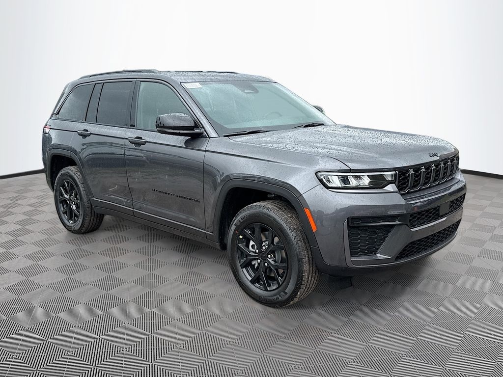 New 2026 Jeep Grand Cherokee LAREDO ALTITUDE 4X2 Sport Utility