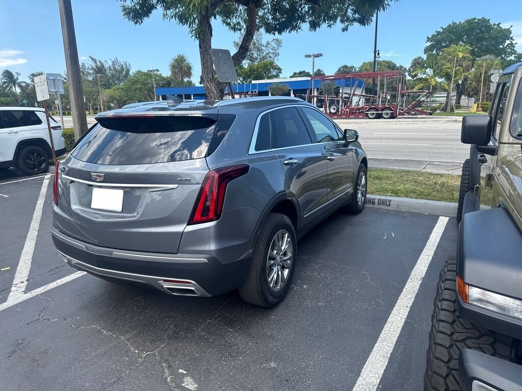 Used 2021 Cadillac XT5 Premium Luxury SUV