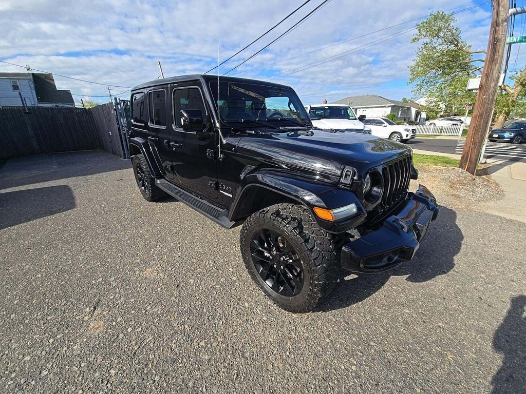 Used 2022 Jeep Wrangler Unlimited Sahara High Altitude SUV