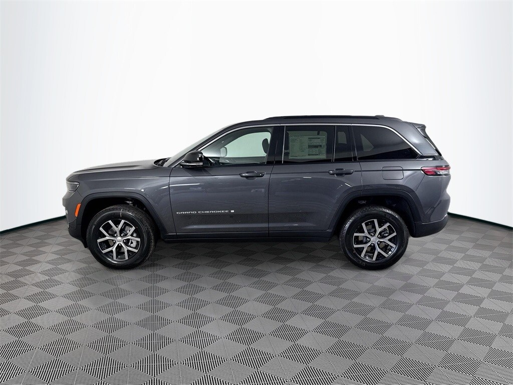 2025 Jeep Grand Cherokee Limited photo 4