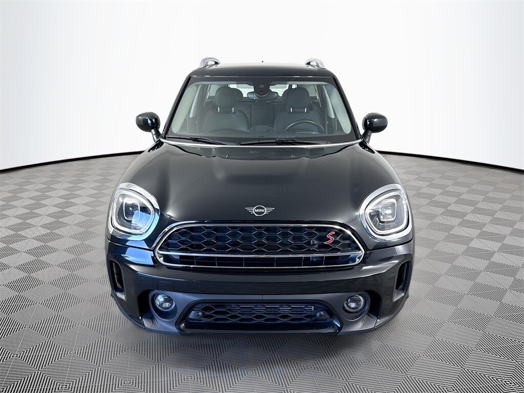 2024 Mini Cooper S ALL4 photo 2