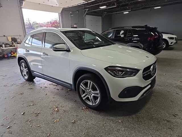 2021 Mercedes Benz GLA 250 photo 3