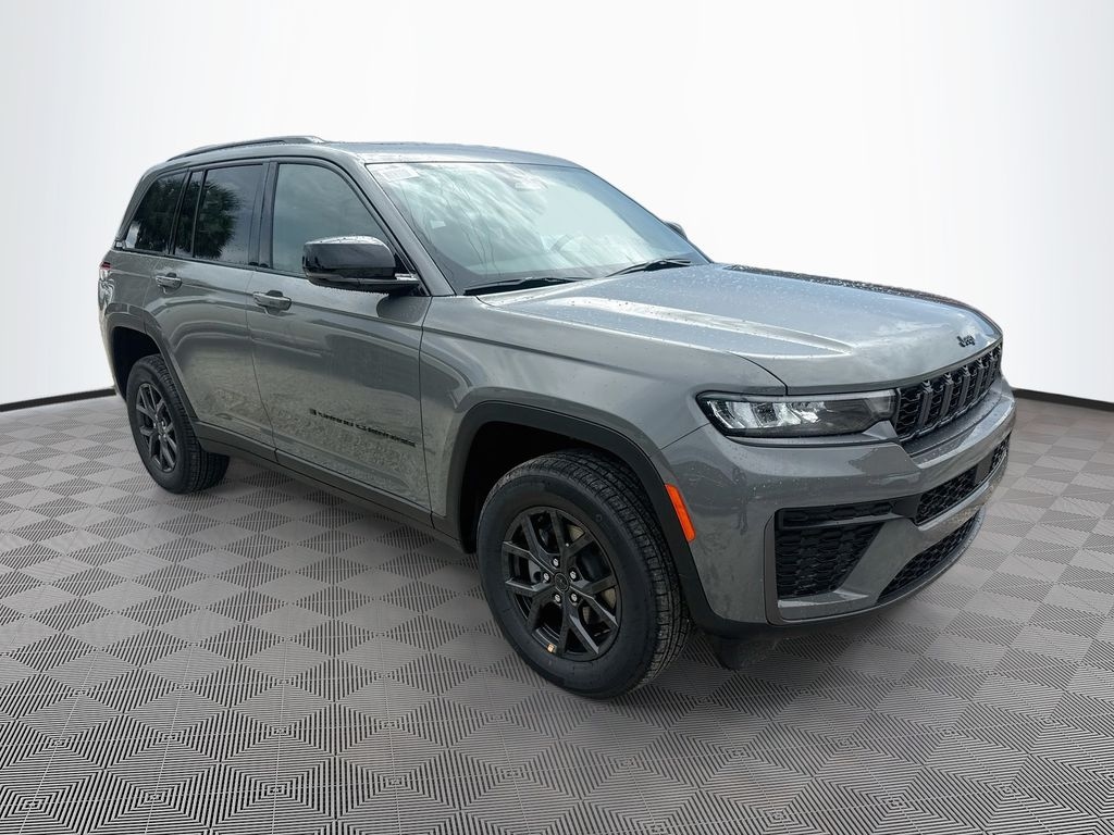 New 2027 Jeep Grand Cherokee Laredo Altitude Sport Utility