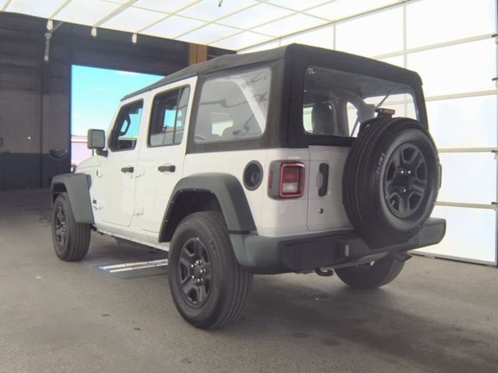 Used 2021 Jeep Wrangler Unlimited Sport SUV